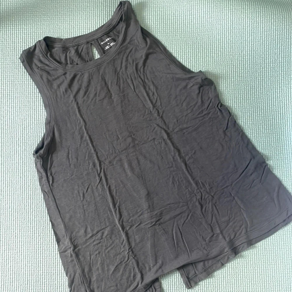 ~5/$20~ Halogen Ultrasoft Tank - xs - Picture 1 of 3